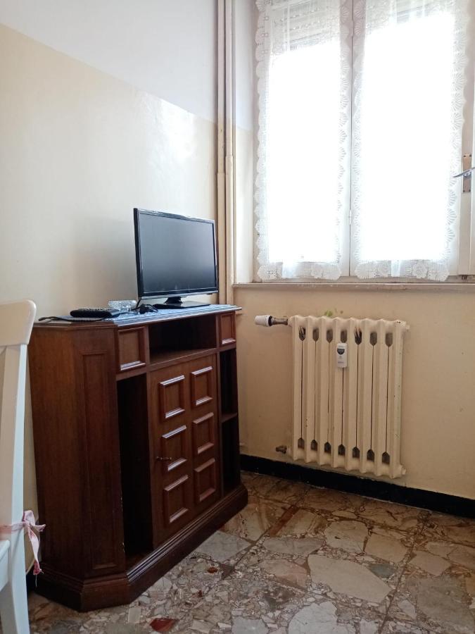 Casa Vacanza! A 50M Dal Mare! Бордихера Екстериор снимка