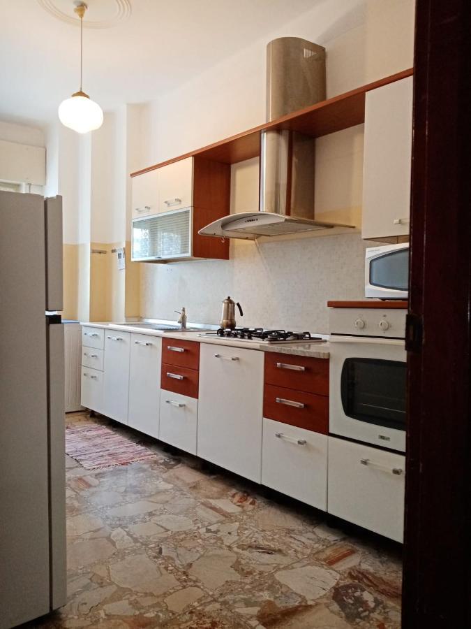 Casa Vacanza! A 50M Dal Mare! Бордихера Екстериор снимка