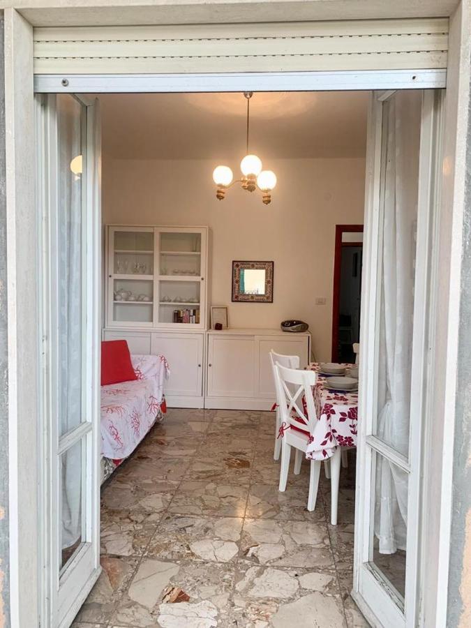 Casa Vacanza! A 50M Dal Mare! Бордихера Екстериор снимка